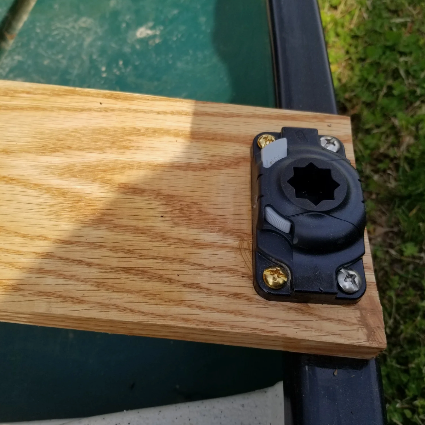 YAKGEAR STAND-N-CAST KAYAK & CANOE OUTRIGGERS canoe mounting bracket