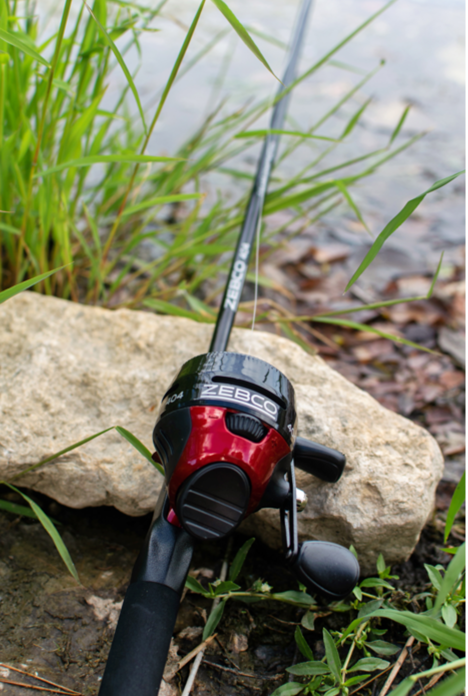 ZEBCO 404 SPINCAST COMBO 2PC MED 6'