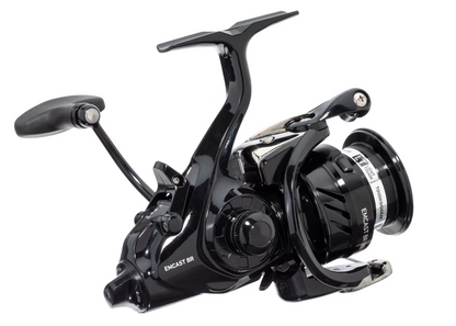 Black fishing reel with 'Emcast BR' branding on a white background