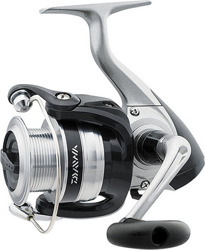 DAIWA STRIKEFORCE SF4000-B 5.3:1 SPINNING REEL