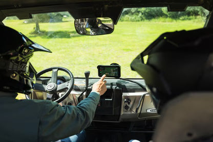 AQUA-Vu THE CAPTAIN 4K LCD DISPLAY & CAMERA SYSTEM