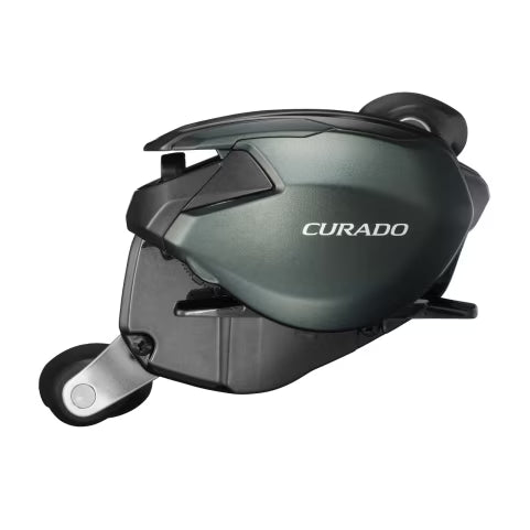 Fishing reel with 'Curado' branding on a white background