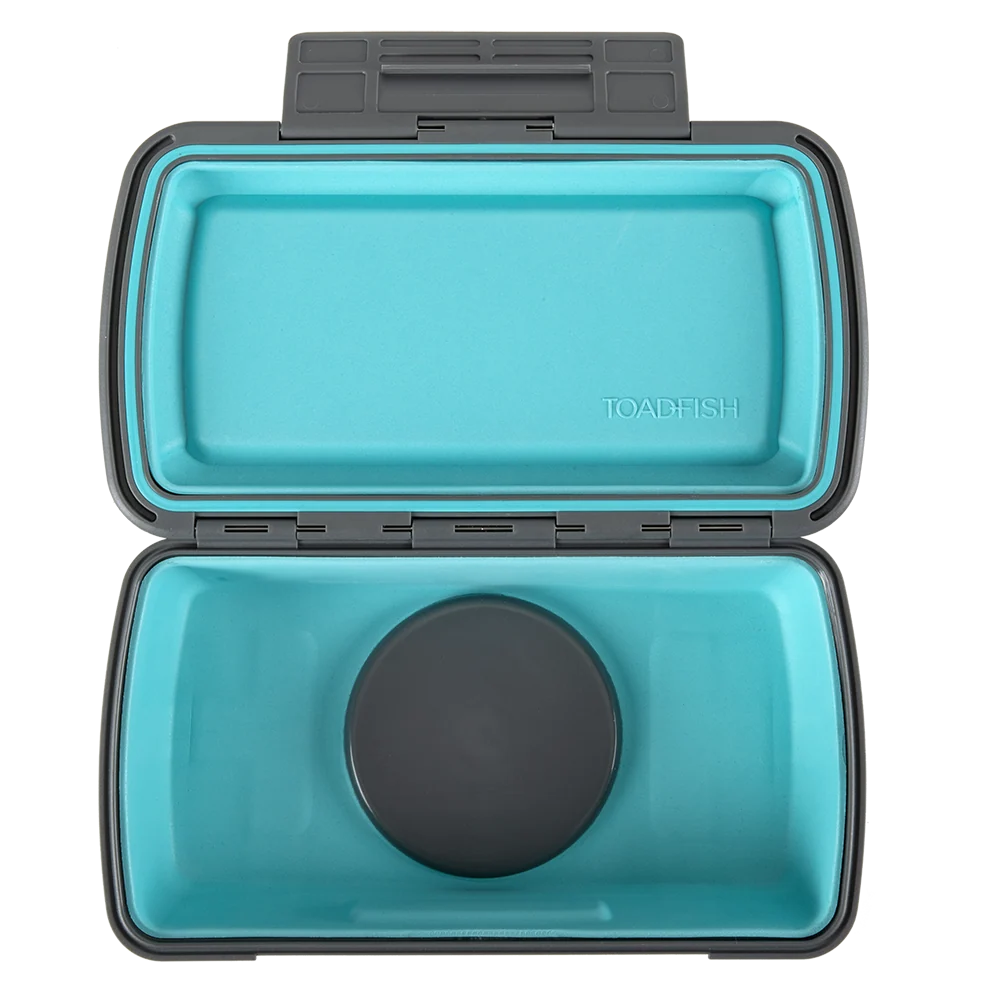TOADFISH STOWAWAY DRY BOX W/ SMART GRIP CELL PHONE TRAY INSERT
