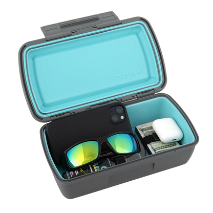 TOADFISH STOWAWAY DRY BOX W/ SMART GRIP CELL PHONE TRAY INSERT