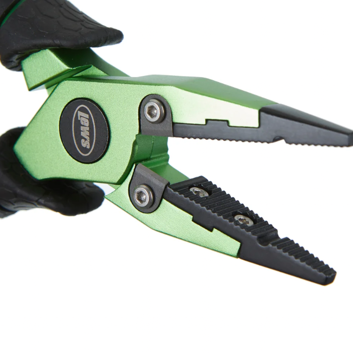 LEW'S MACH 6.5" PLIERS WITH CUTTERS AND SHEATH